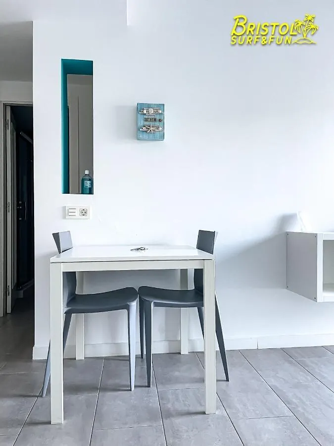 B-Rent Bristol Beach Surf & Fun Corralejo